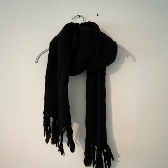 Treasure & Bond Scarf - Picture 2 of 7